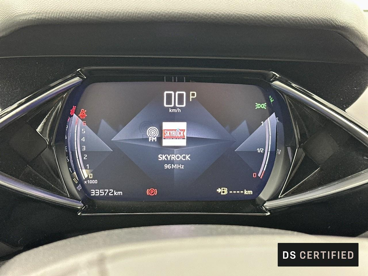 Ds Ds 3 crossback puretech 130 eat8 louvre — photo 23