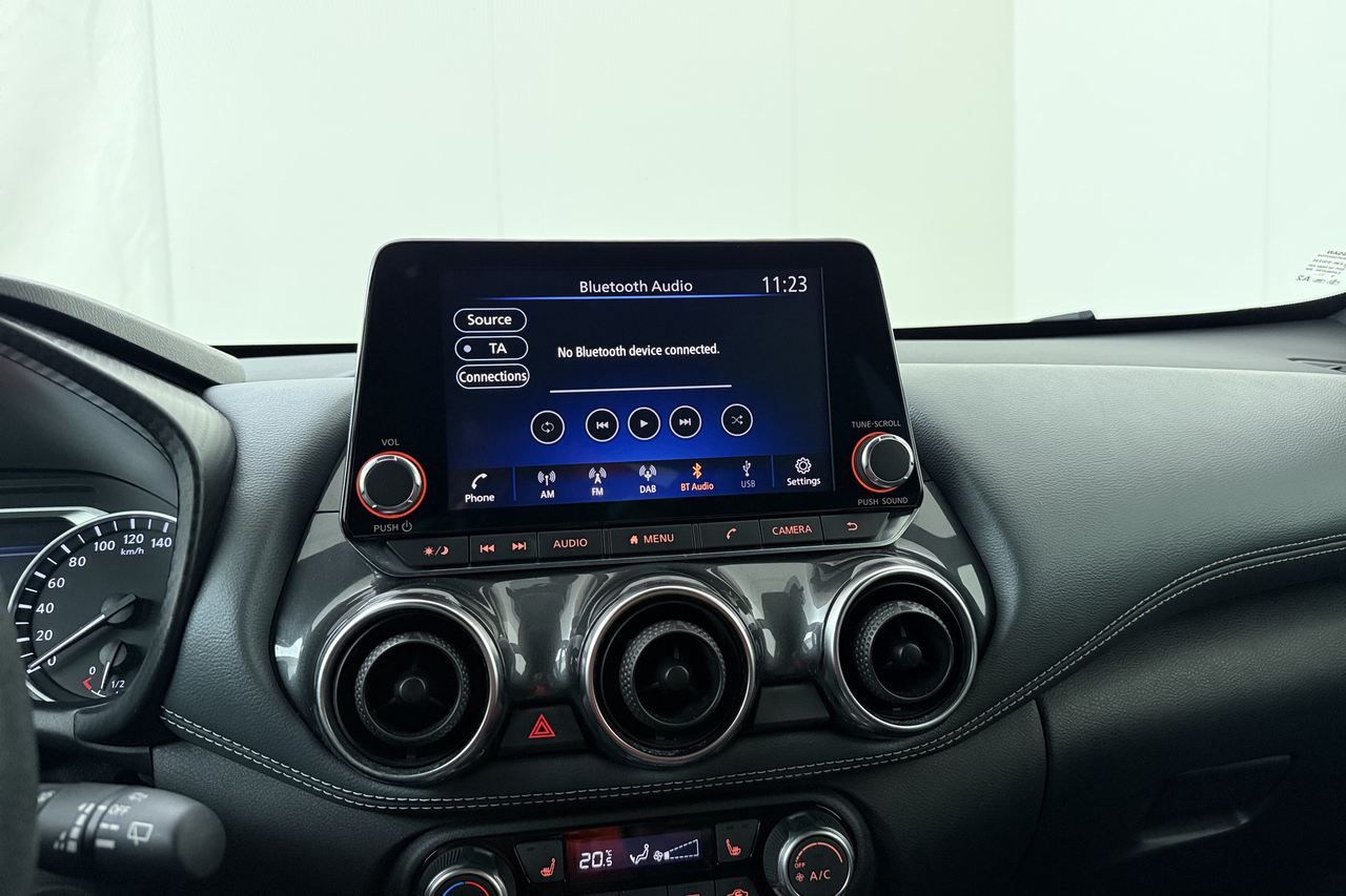 Nissan Juke — photo 11