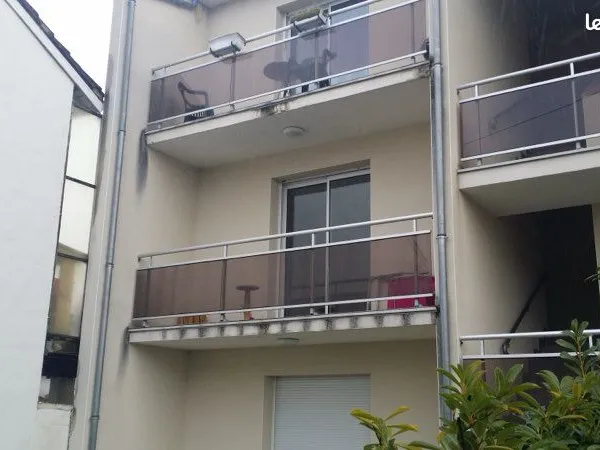 Appartement F2 balcon