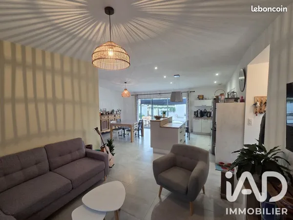 Maison 3 pièces 84 m²