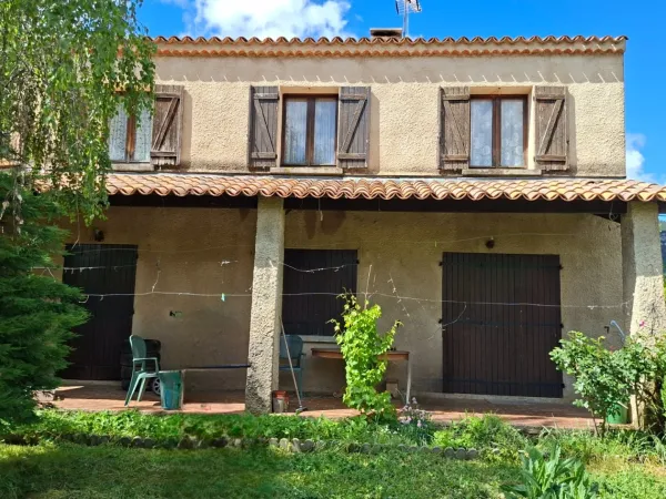 A vendre : Maison familiale à rénover 130m2 sur DIGNE LES BAINS (04)