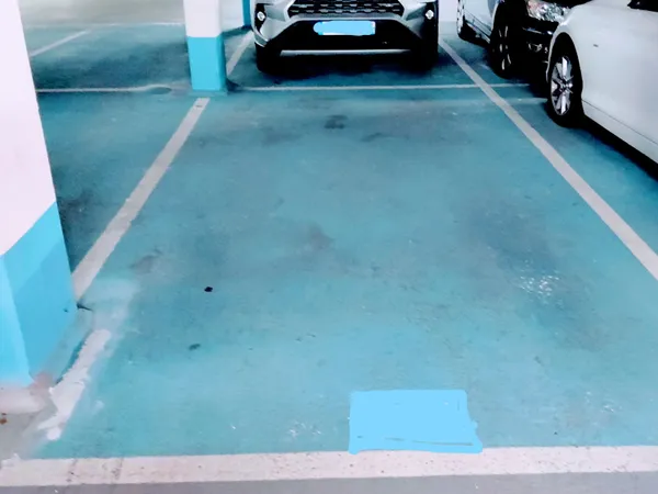 Loue place de parking, Quartier Dupleix, Paris 15ème - 11m²