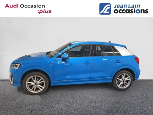 Audi Q2 35 tfsi 150 s tronic 7 — photo 8