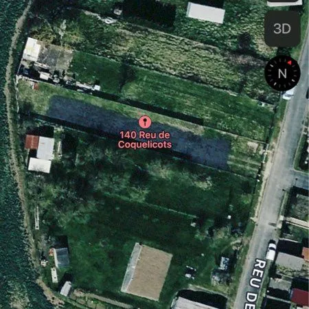 Vends Terrain avec eau et électricité