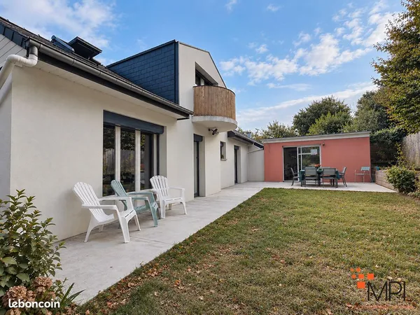 Maison 7 pièces 150 m²