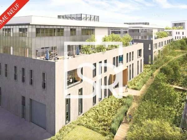 LOCAUX COMMERCIAUX à VENDRE