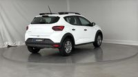 Dacia Sandero 1.0 TCe 90ch Stepway Essential — photo 5