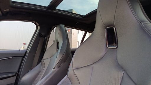 BMW Serie 1 118d 150 BVA - M Sport – 2021 – 148677 km – Diesel – Boîte Automatique — photo 3