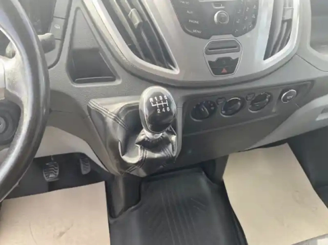 Ford Transit fourgon fg t310 l3h2 2.0 ecoblue 130ch trend business — photo 8
