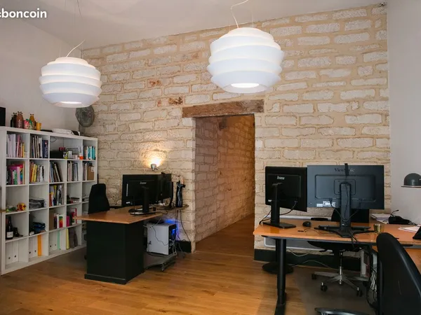 Local commercial / bureau - 38 m² - Coeur de l'Écusson, Montpellier