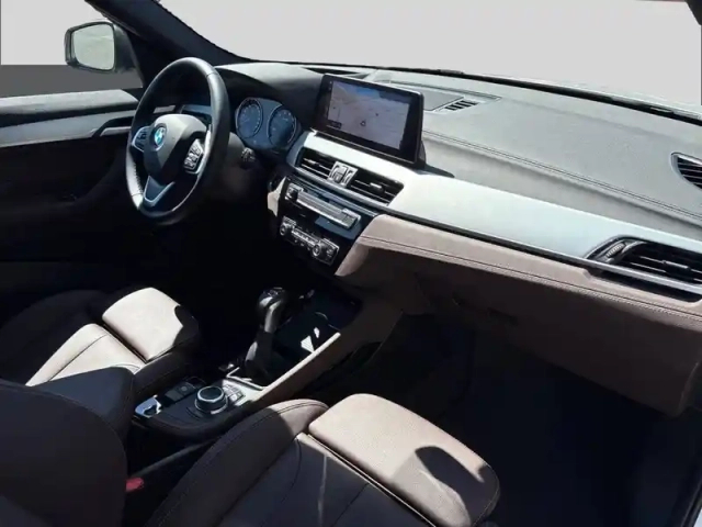 Bmw X1 xdrive 25e 220 ch bva6 — photo 4