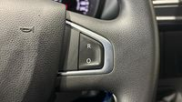 Renault Master F3500 L2H2 2.3 Blue dCi 135ch Confort Euro6 — photo 21