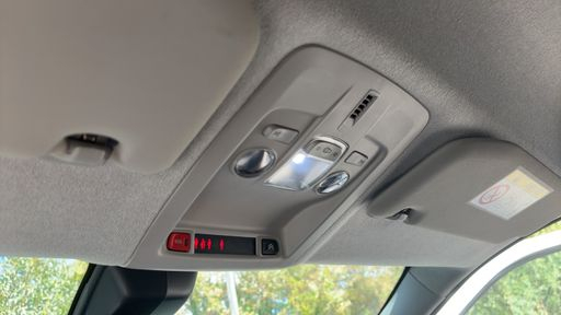 Citroen C4 Cactus 1.2 PureTech 130 EAT6 - Shine – 2019 – 84303 km – Essence – Boîte Automatique — photo 3