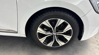 Renault Clio 1.5 Blue dCi 100ch Evolution REVERSIBLE — photo 20