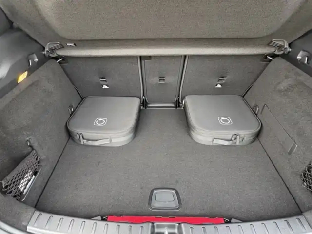 Mercedes Gla 250 e hybrid eq amg line — photo 33