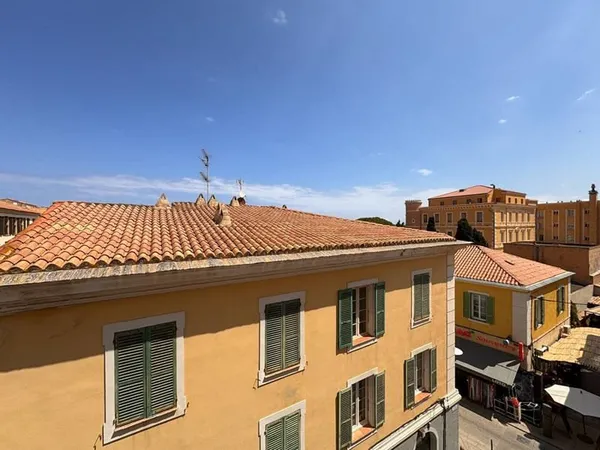 Appartement 4 pièces 47 m²