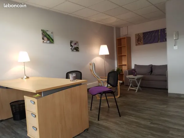 Local professionnel dans espace partagé - Quartier Saint-Remi