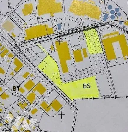 Terrain constructible 30000 m²