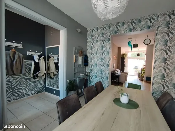 Maison meublée de 133 m2 à louer dans quartier prisé de Valenciennes