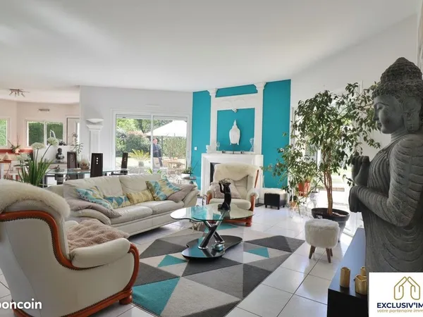Villa 6 pièces 169 m²