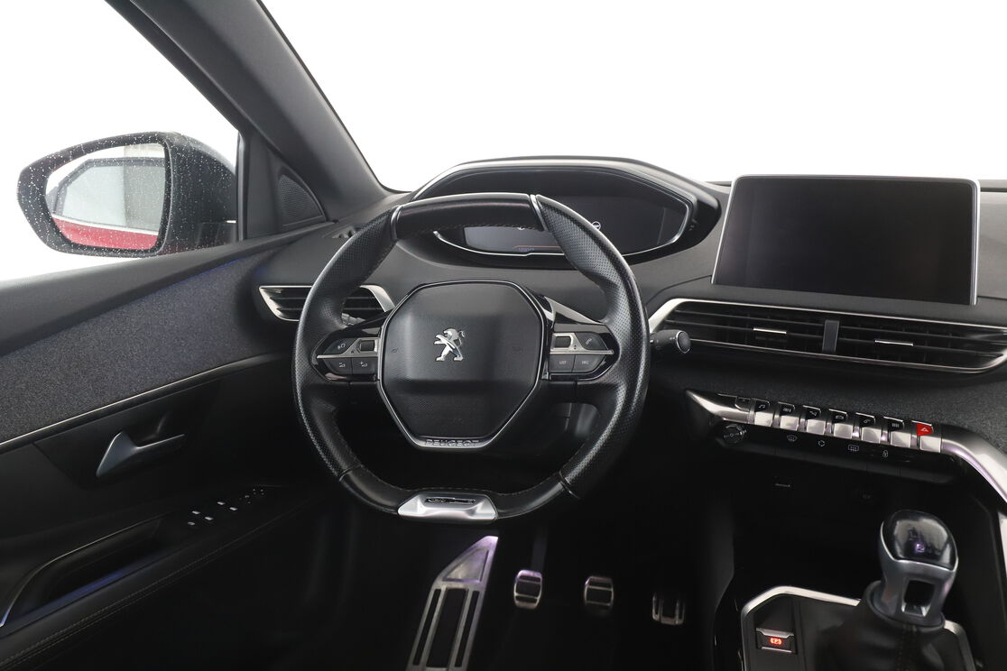 Peugeot 3008 2.0 Blue-HDi GT Line — photo 12