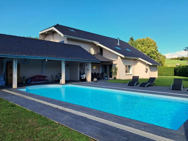 Maison individuelle 6 pièces 219 m²