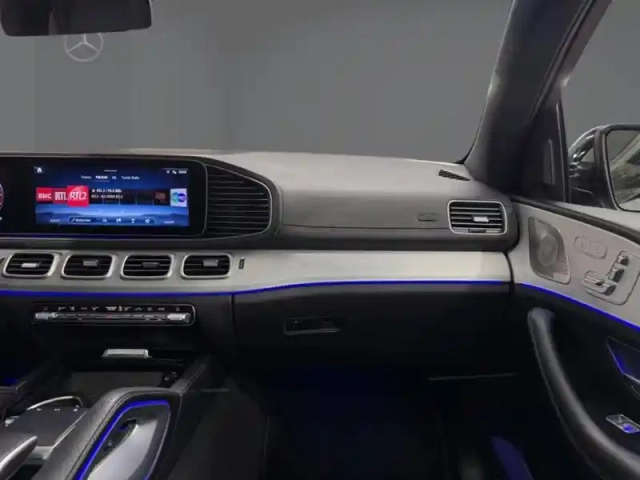 Mercedes Gle 450 d 4matic amg line — photo 17
