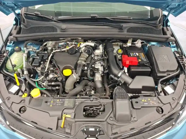 Renault Clio blue dci 85 — photo 13