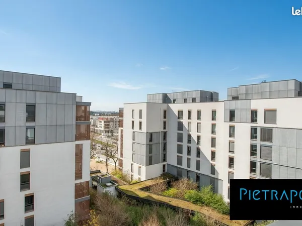 Studio 1 pièce 30 m²