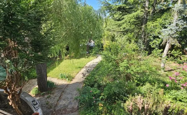 Maison individuelle 6 pièces à Mandres-les-Roses