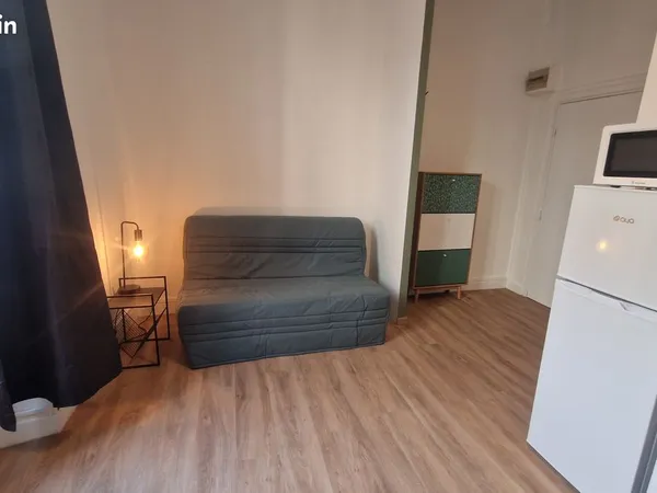 Studio meublé