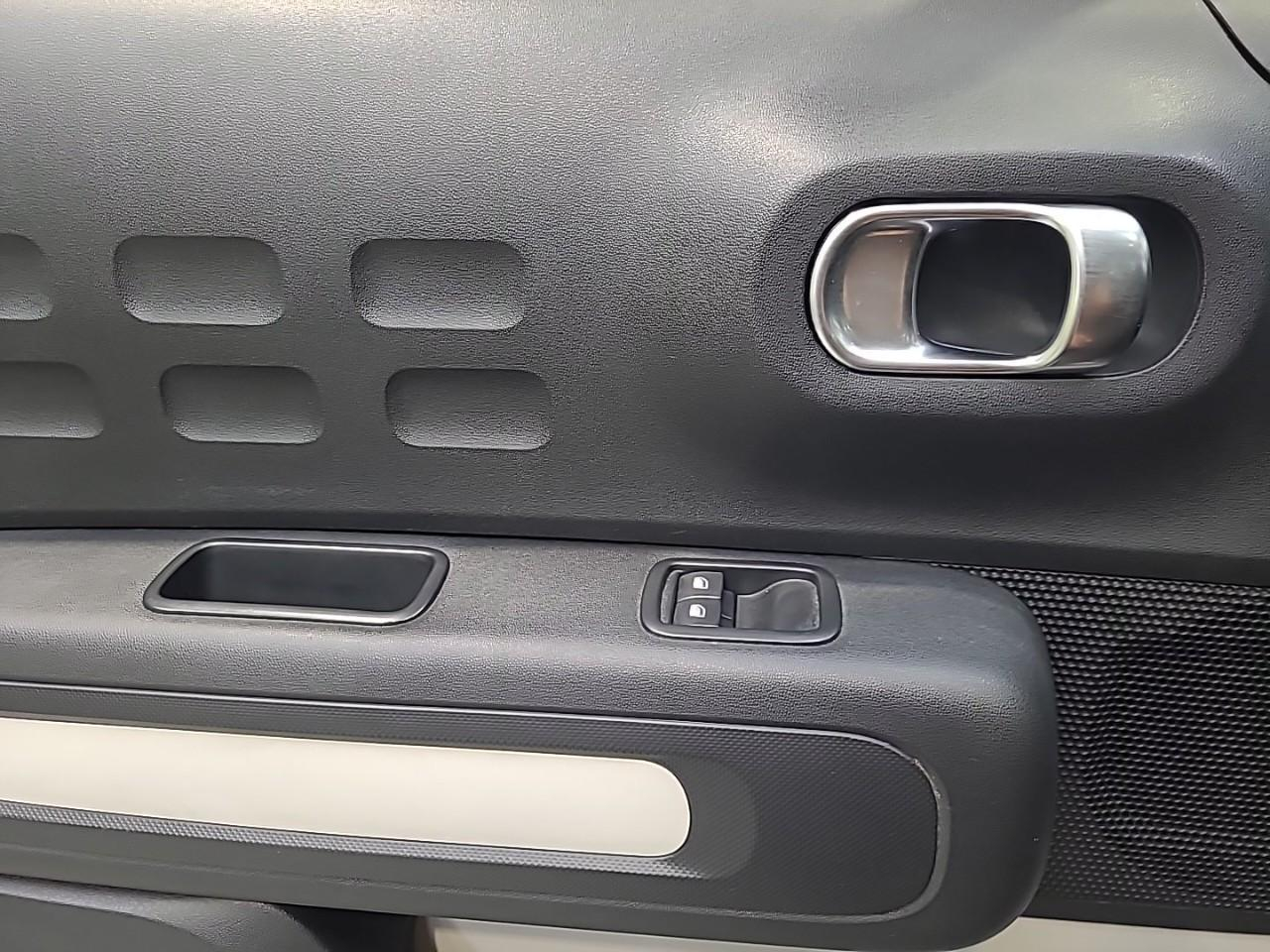 Citroën C3 puretech 83 ch bvm5 plus — photo 24