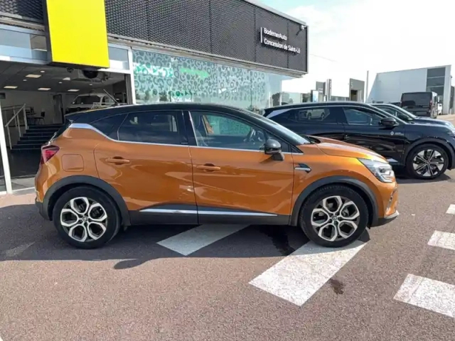 Renault Captur e-tech 145 - 21 — photo 6