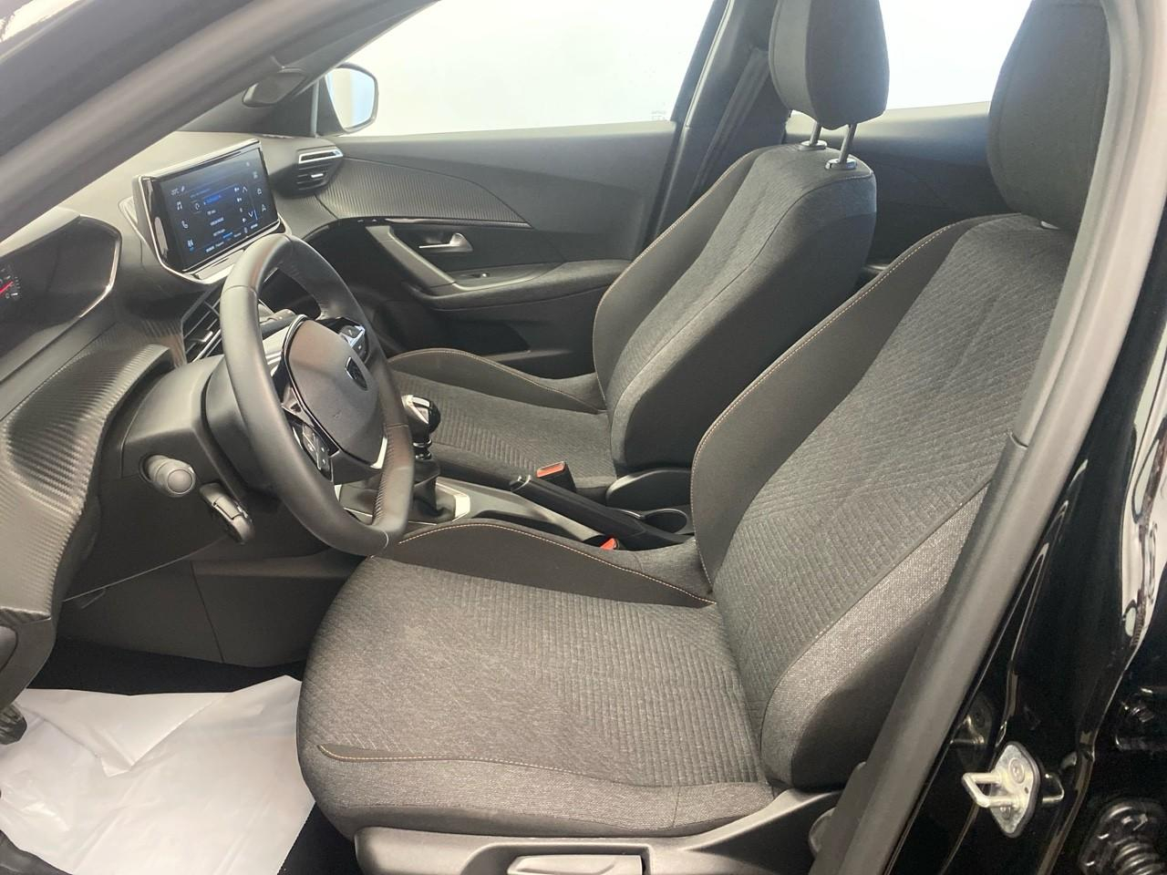 Peugeot 2008 100 s&s bvm6 style — photo 9
