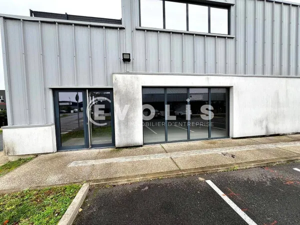Local commercial 81 m²