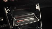 Peugeot 2008 1.5 BlueHDi 130ch S&S GT EAT8 125g — photo 30