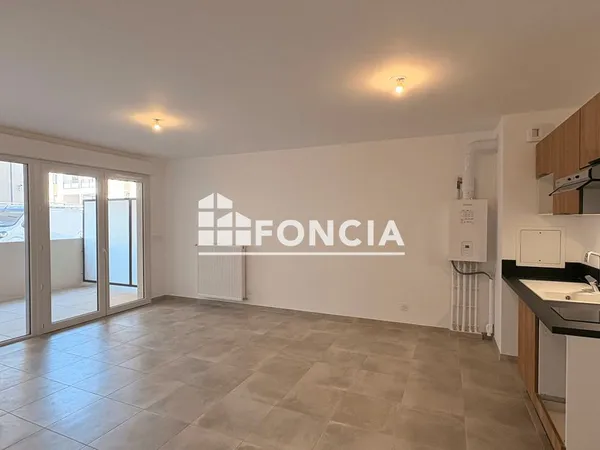 Appartement Location Morières-lès-Avignon 2p 50m² 675€