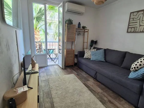Appartement 1 pièce 14 m²