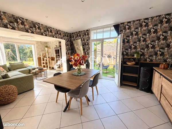 Maison 3 pièces 95 m²