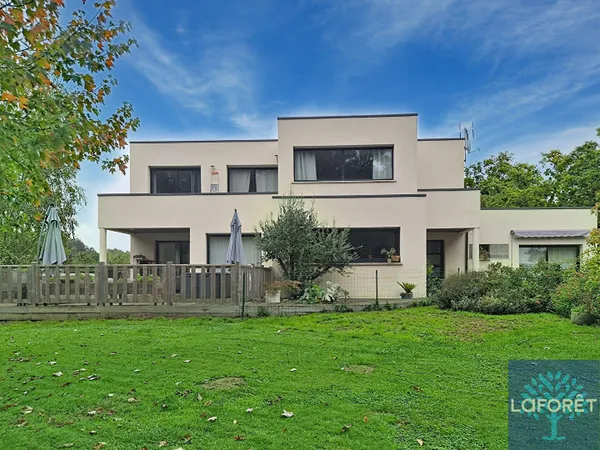 Maison 6 pièces 170 m²