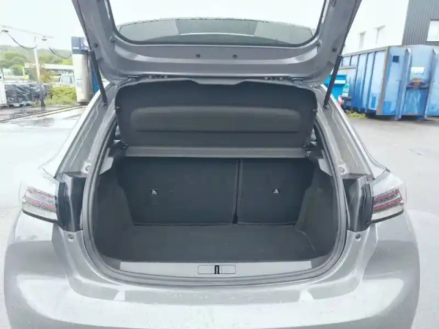 Peugeot 208 puretech 75 s&amp;s bvm5 — photo 26