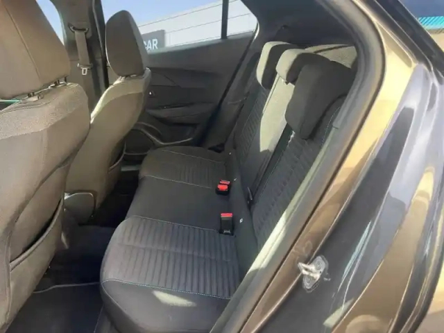 Peugeot 2008 puretech 130 s&amp;s eat8 — photo 10