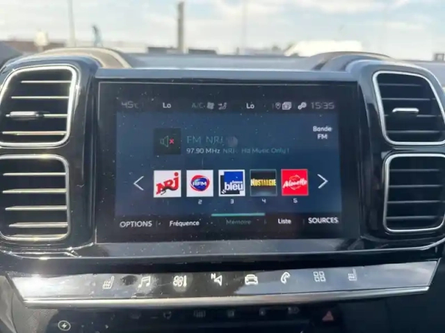 Citroën C5 Aircross hybride rechargeable 225 s&amp;s e-eat8 — photo 19