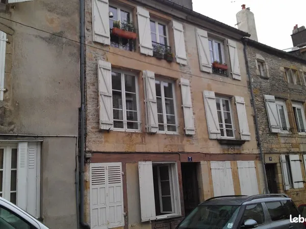 Immeuble de rapport 10 pièces 225 m²