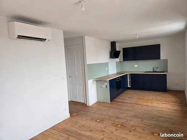 Appartement T3 lumineux de 52m² entièrement rénové en centre-ville
