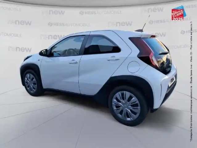 Toyota Aygo X 1.0 vvt-i 72ch dynamic — photo 8