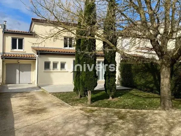 Maison 6 pièces 90 m²