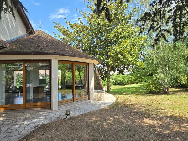 Maison 8 pièces 187 m²