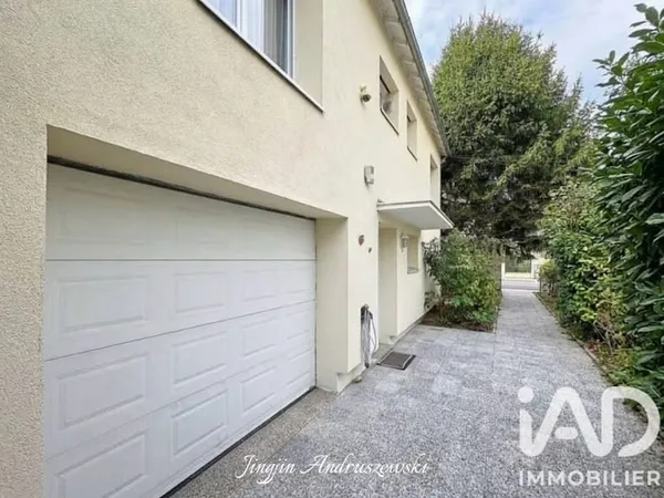 Maison 6 pièces 138 m²