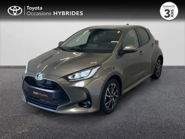 Toyota Yaris 116h design 5p my21 — photo 1